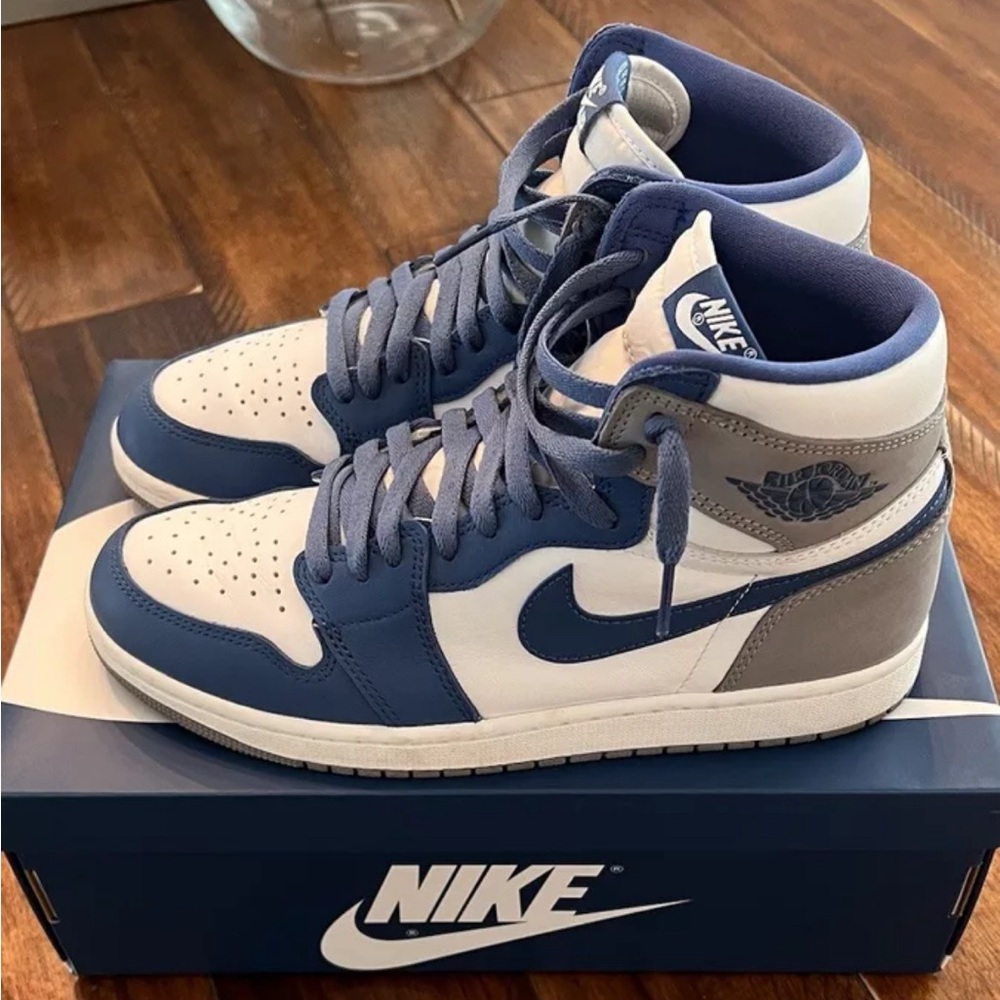AIR JORDAN 1 RETRO HIGH OG 'TRUE BLUE'